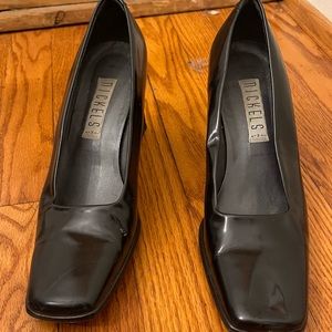 Nickels Leather upper and sole black pumps